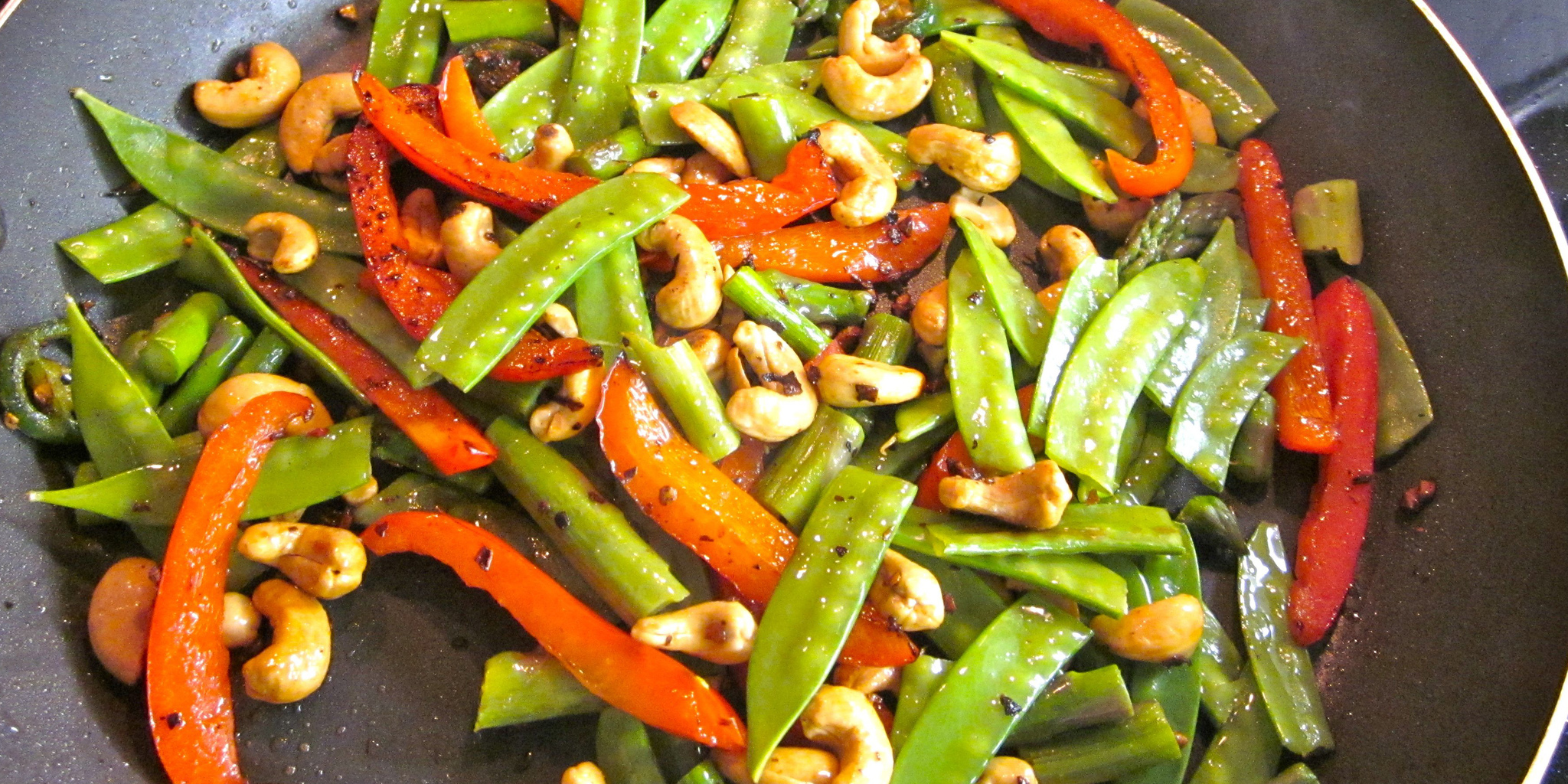 Quick and Easy Stir-Fry With Fresh Vegetables and Cashews at foodious.com