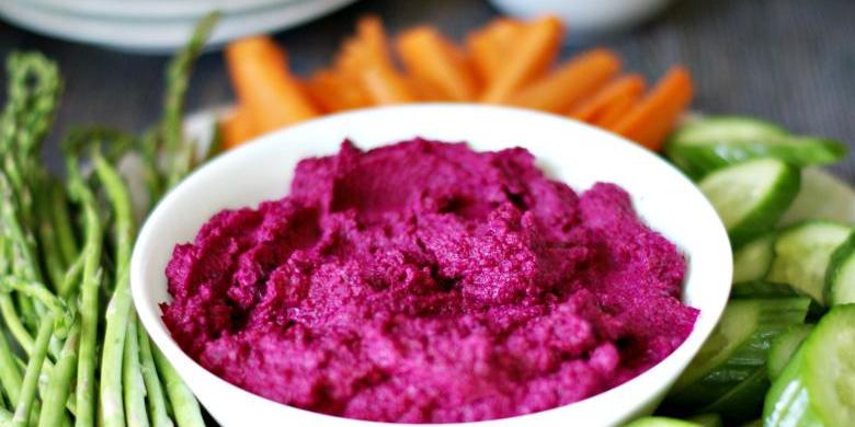 Beet Hummus at foodious.com