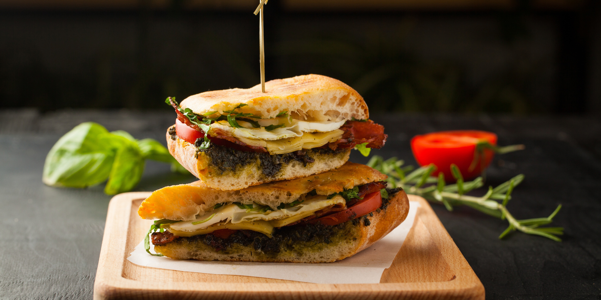 Prosciutto, Egg, Pesto Sandwich at foodious.com