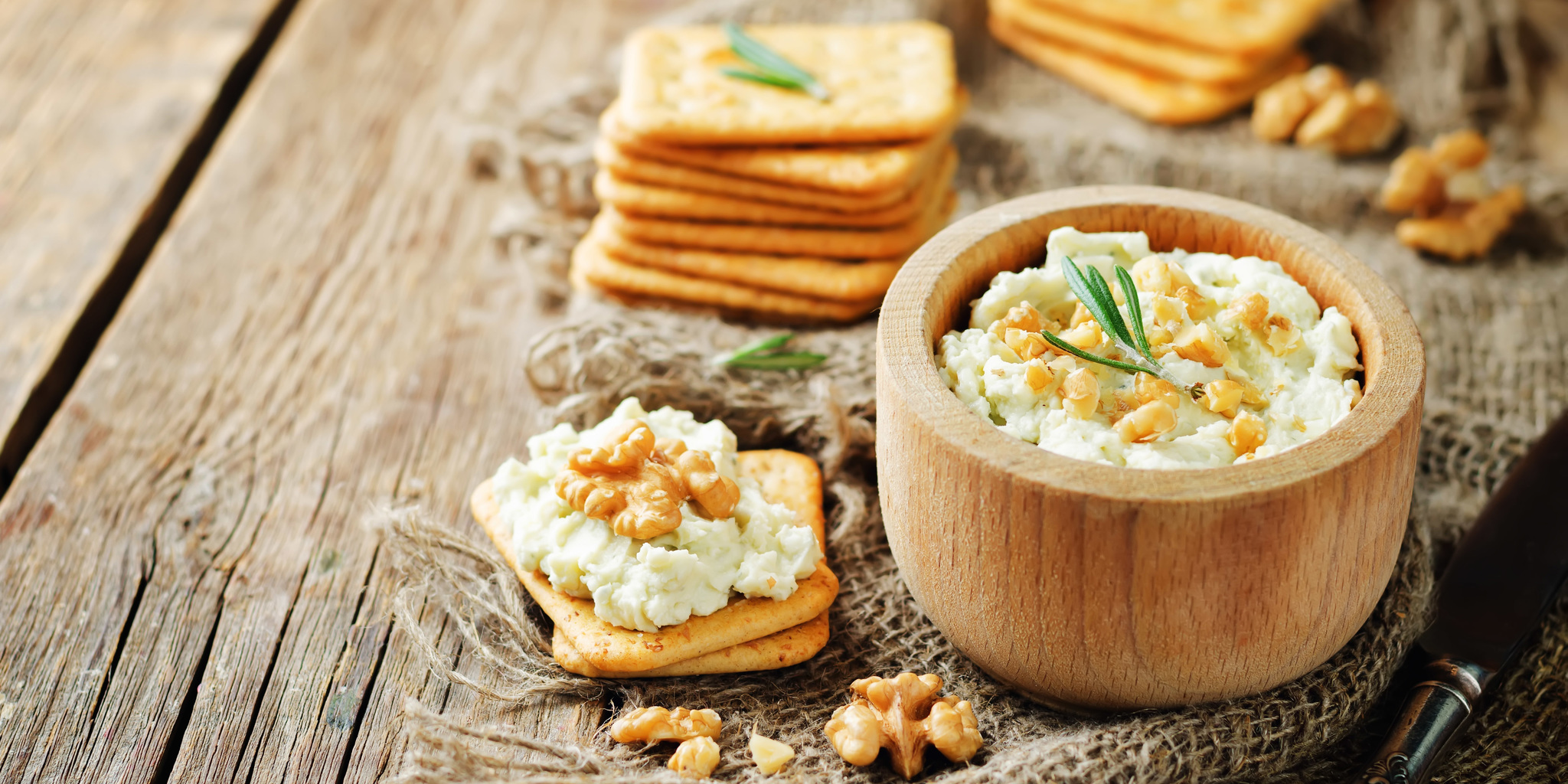Blue Cheese Walnut Spread at foodious.com