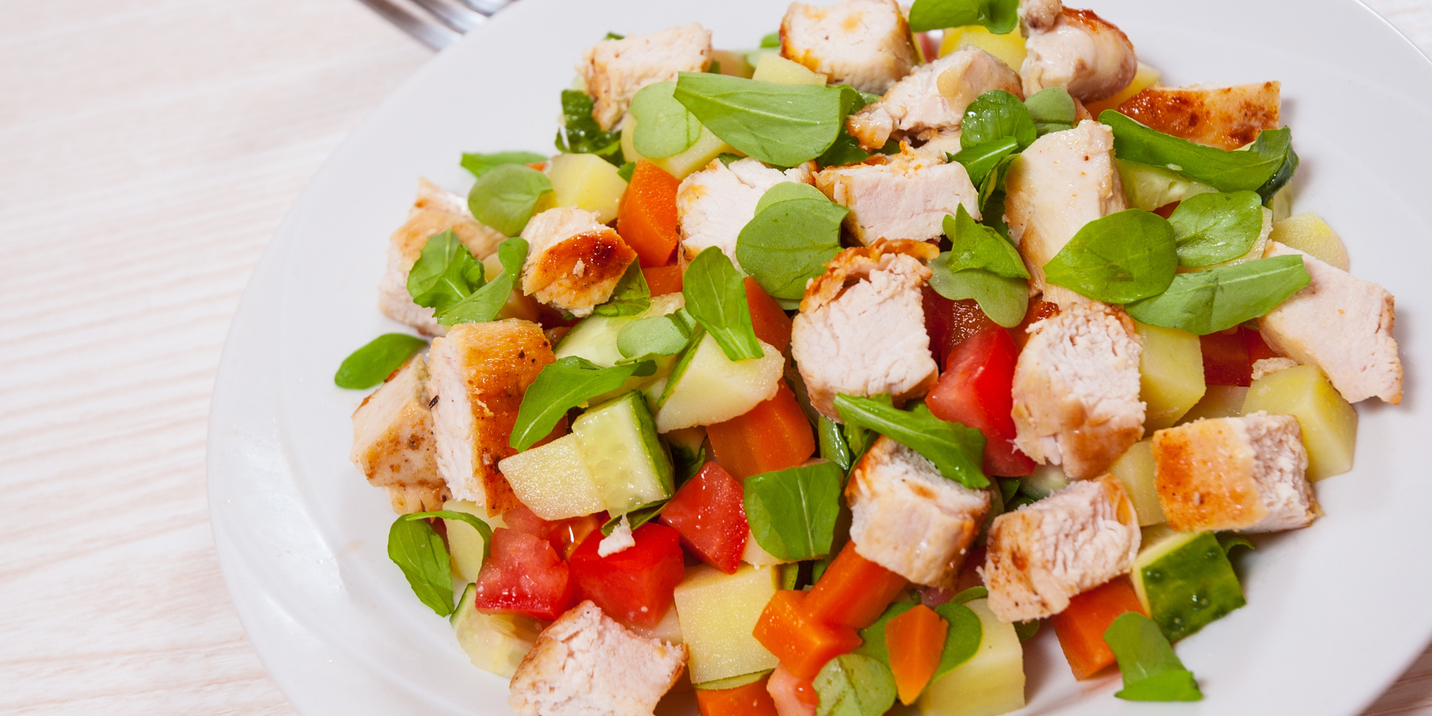 Chicken Salad With Potatoes and Arugula at foodious.com