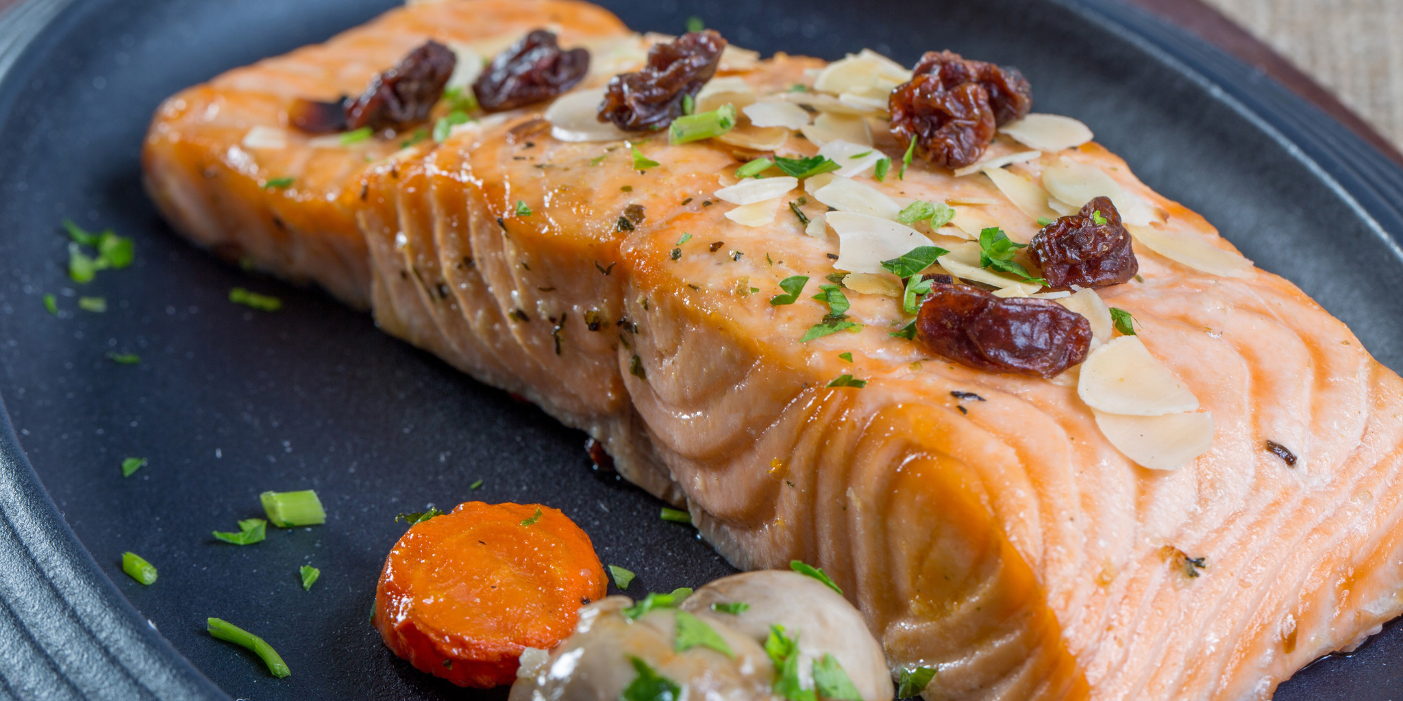 Baked Salmon with Raisins and Almonds at foodious.com
