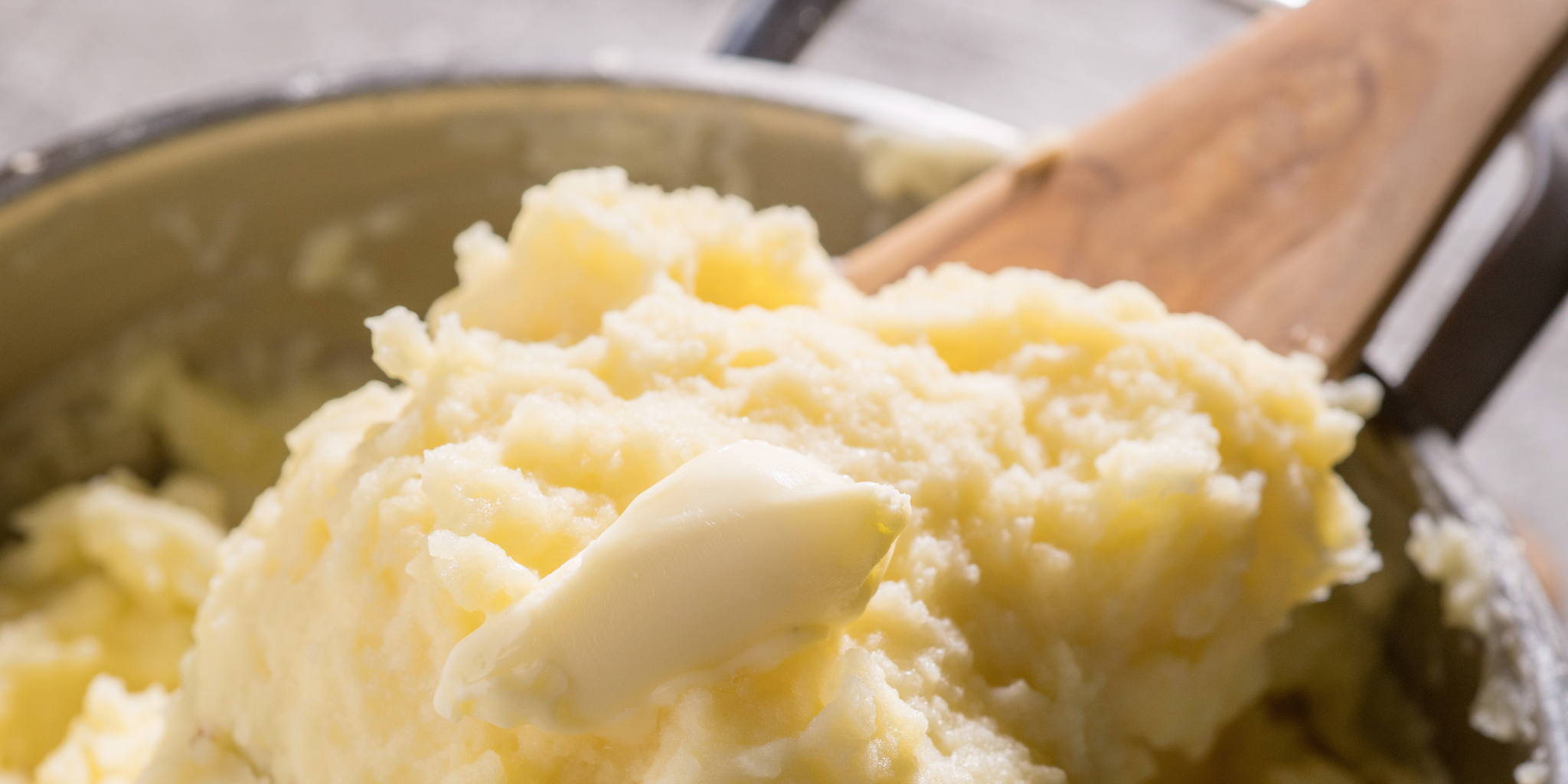 Sour Cream Mashed Potatoes at foodious.com