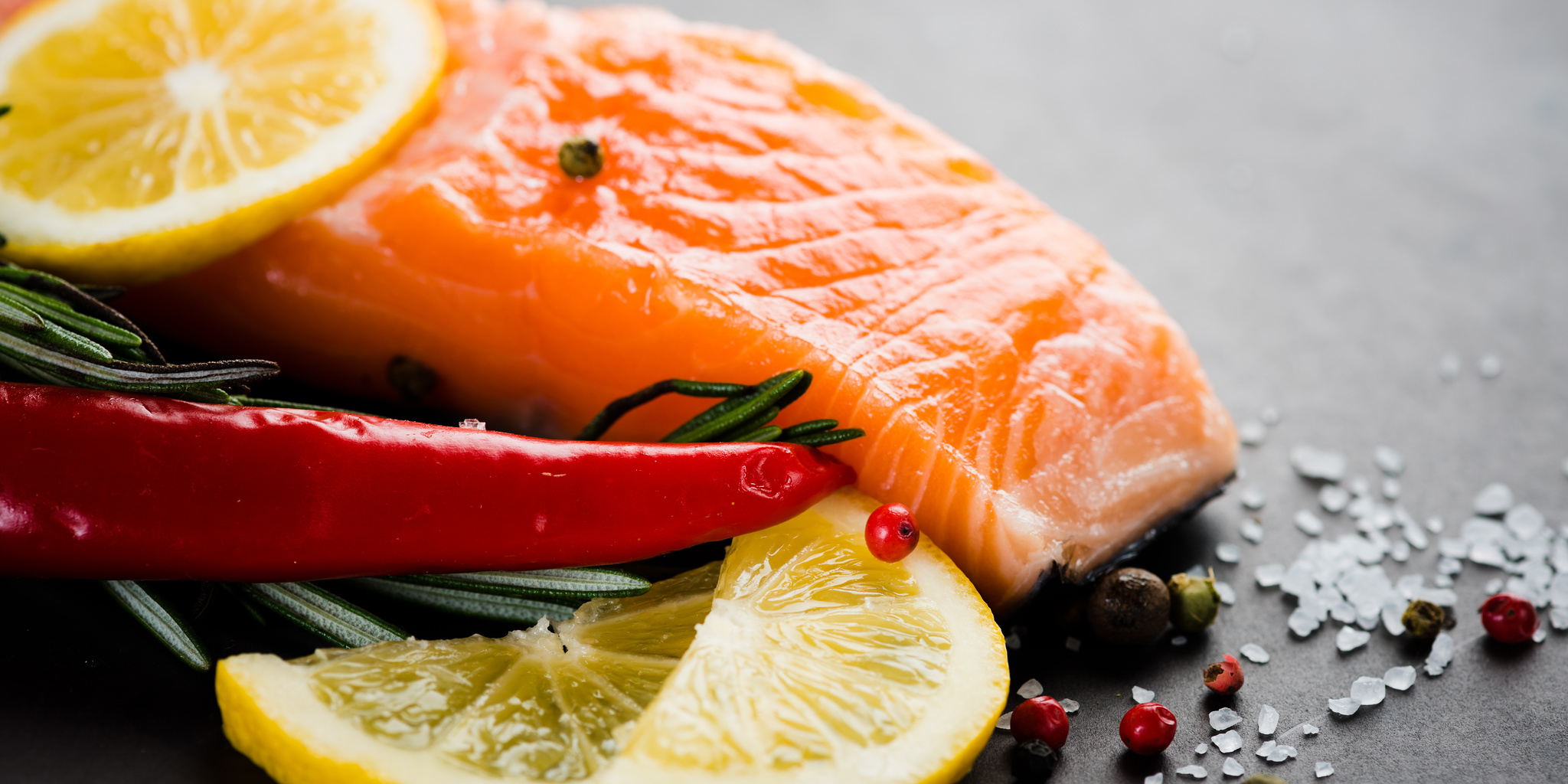 Salmon Fillet With Citrus and Thyme at foodious.com