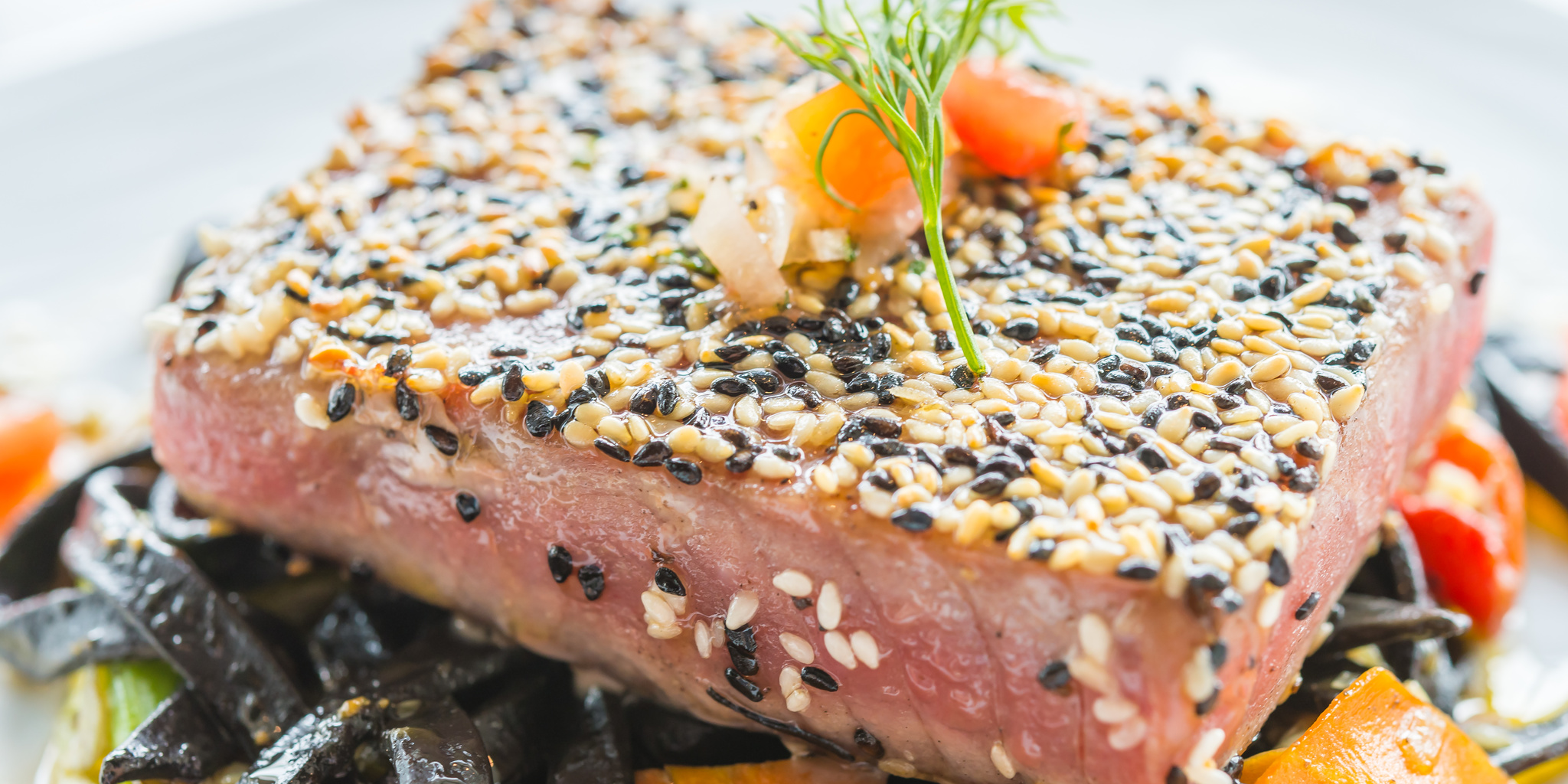 Sesame Balsamic Tuna Steak at foodious.com