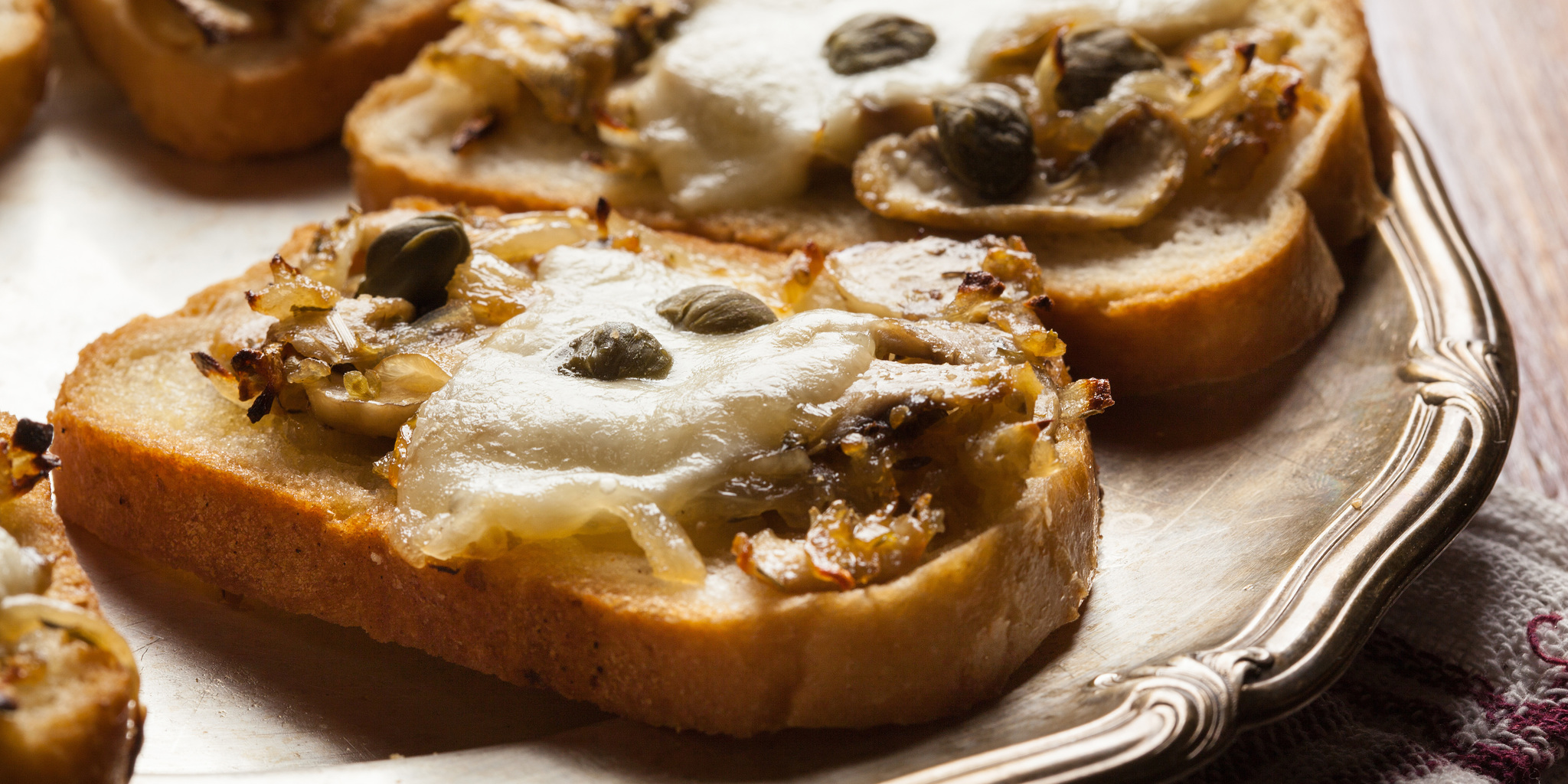 Fried Mushroom, Mozzarella, and Onion Crostini at foodious.com