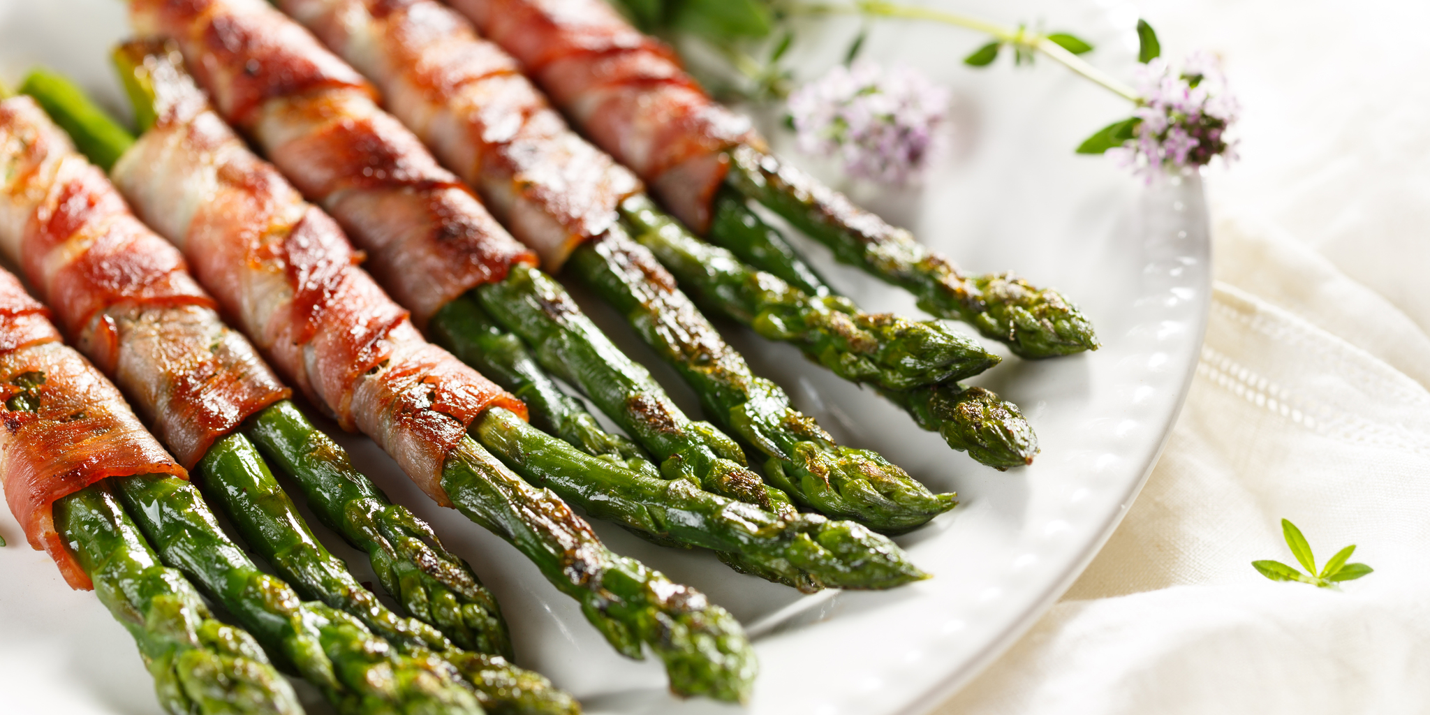 Roasted Asparagus wrapped in Bacon at foodious.com