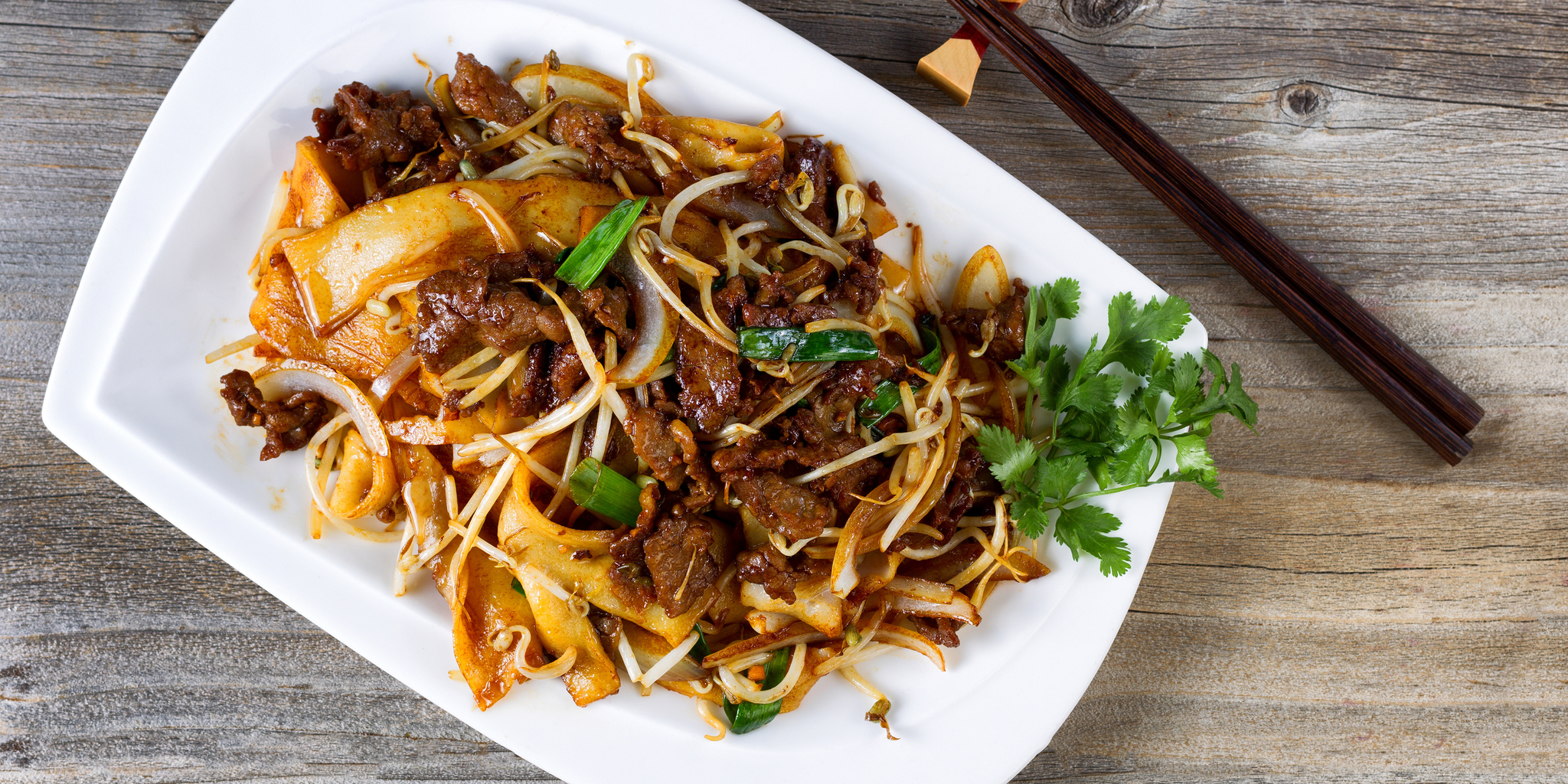 Chinese Spicy Beef and Noodles at foodious.com