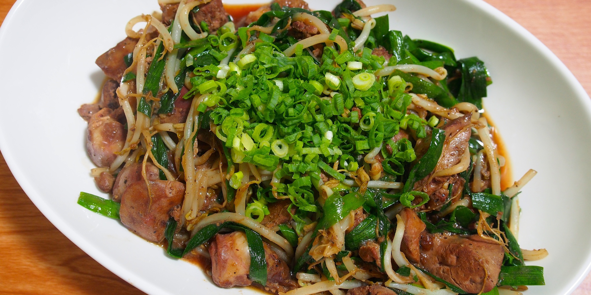 Stir-Fried Rice Noodles with Beef, Ginger, and Garlic at foodious.com