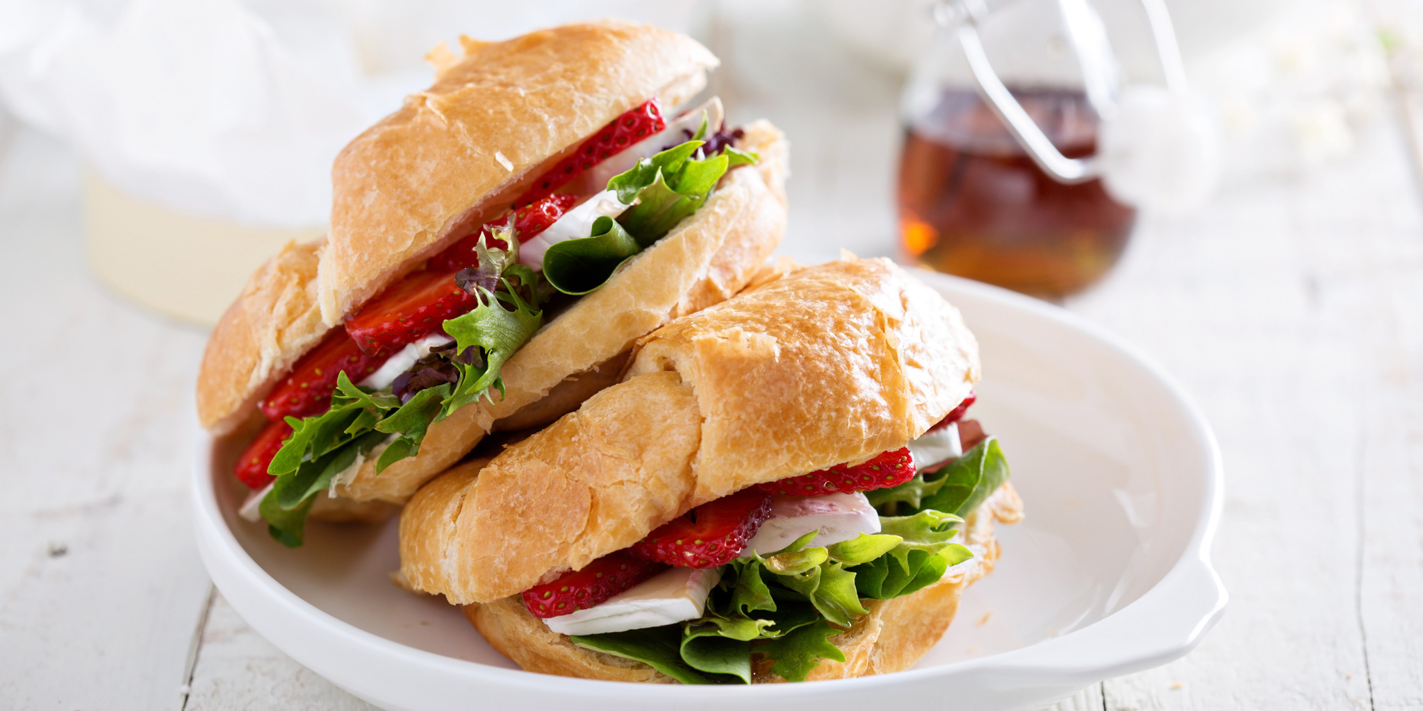 Strawberry Brie Sandwich with Fig Spread at foodious.com