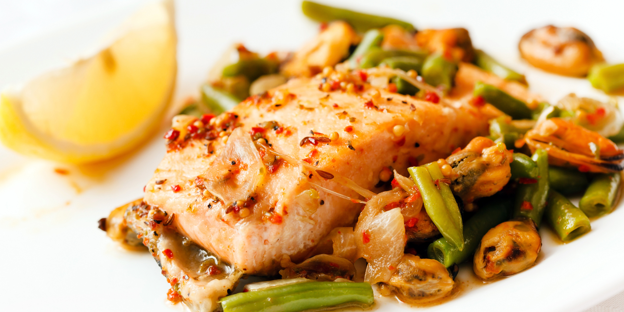 Asian Green Beans and Salmon Stir Fry at foodious.com