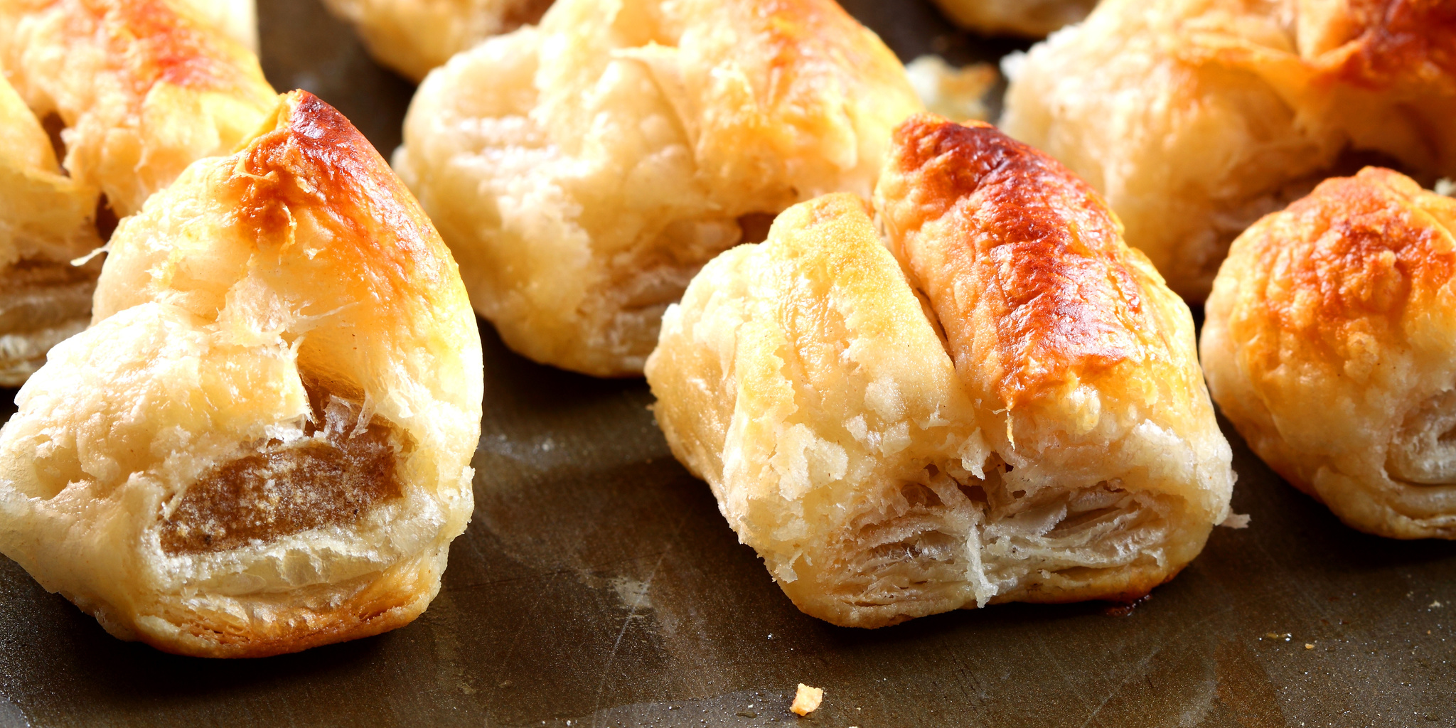 Spicy Sausage Roll at foodious.com