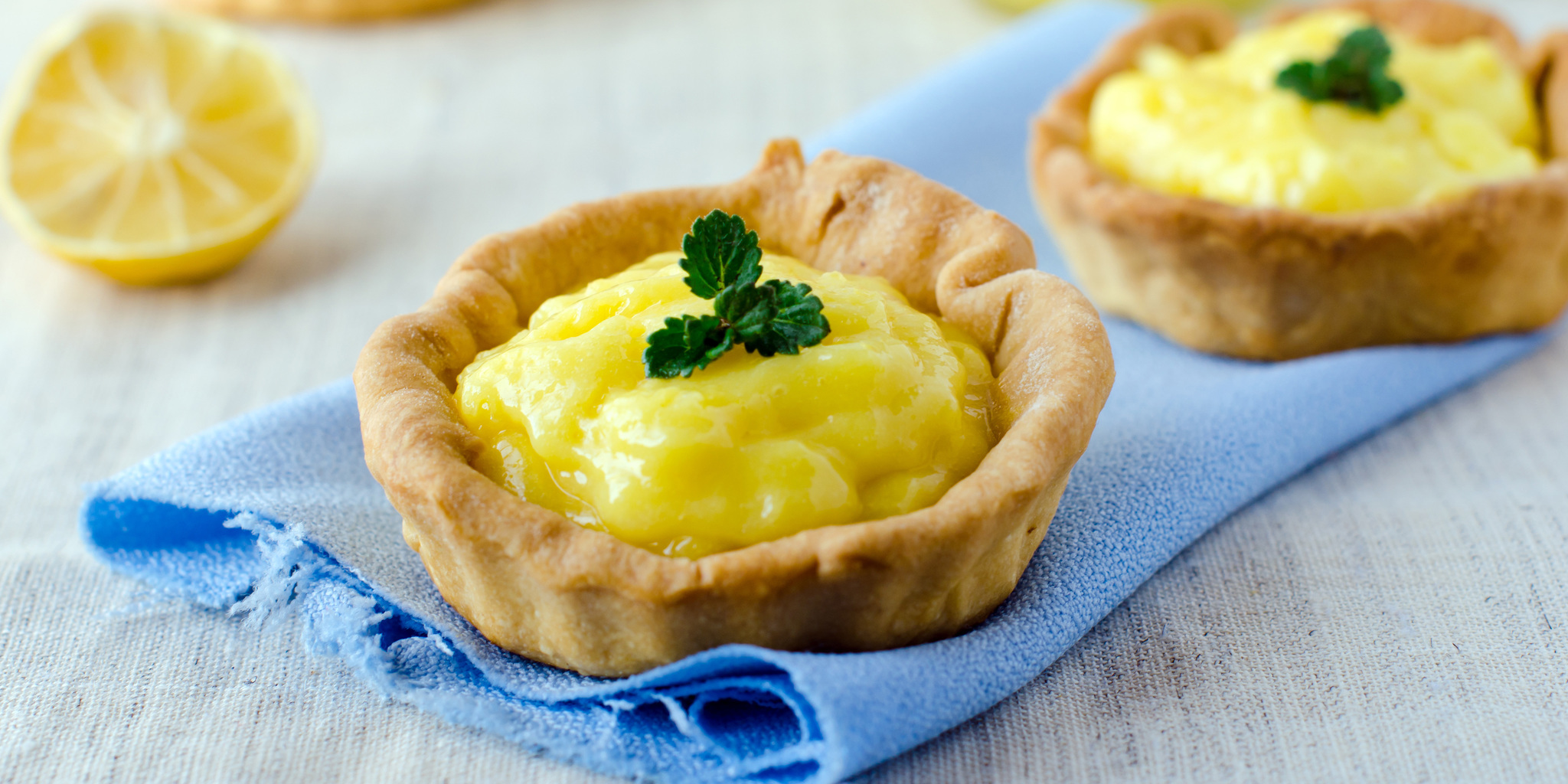 Lemon Curd Tartlets at foodious.com