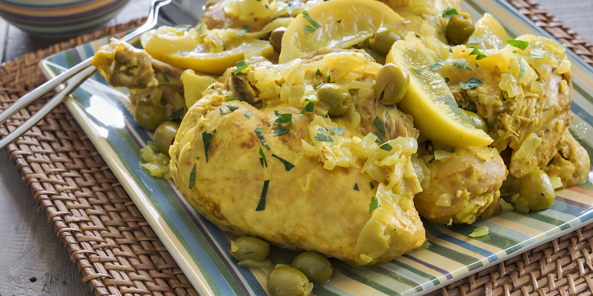 Braised Chicken with Lemon and Green Olives at foodious.com