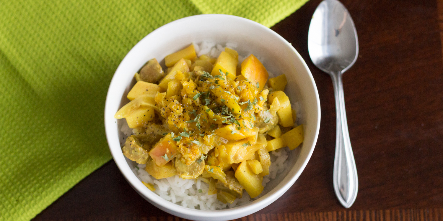 Apple Coconut Curry at foodious.com